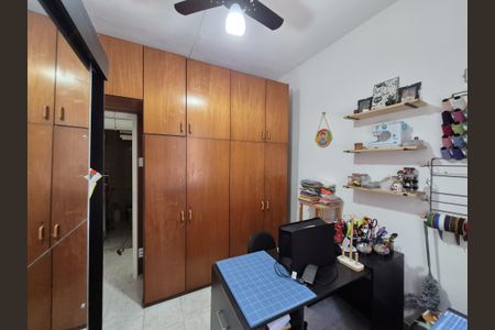 Quarto 2 de apartamento para alugar com 2 quartos, 82m² em Grajaú, Rio de Janeiro