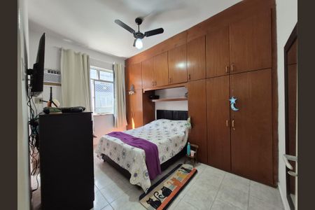 Quarto 1 de apartamento para alugar com 2 quartos, 82m² em Grajaú, Rio de Janeiro