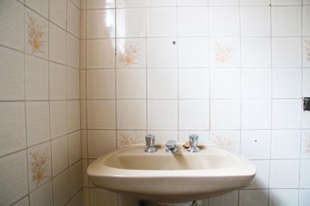 Casa para alugar com 105m², 2 quartos e sem vagaBanheiro Social