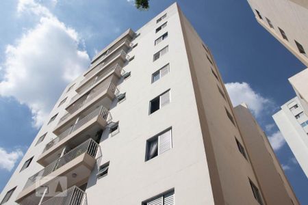 Apartamento à venda com 63m², 3 quartos e 1 vaga Apartamento à venda com 63m², 3 quartos e 1 vagaFachada