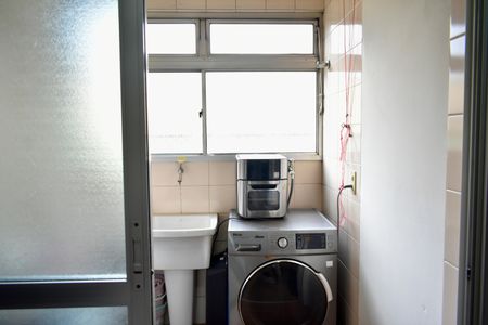 Apartamento à venda com 63m², 3 quartos e 1 vaga Apartamento à venda com 63m², 3 quartos e 1 vagaÁrea de Serviço