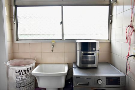 Apartamento à venda com 63m², 3 quartos e 1 vaga Apartamento à venda com 63m², 3 quartos e 1 vagaÁrea de Serviço