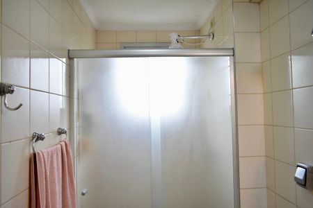 Apartamento à venda com 63m², 3 quartos e 1 vaga Apartamento à venda com 63m², 3 quartos e 1 vagaBanheiro Social