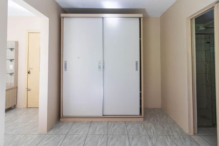 Quarto de apartamento para alugar com 1 quarto, 38m² em Santo Antônio, Porto Alegre