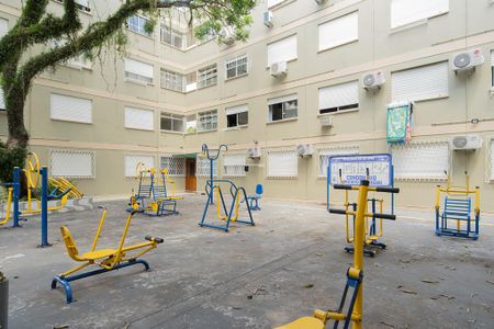 Apartamento para alugar com 38m², 1 quarto e sem vaga Apartamento para alugar com 38m², 1 quarto e sem vagaÁrea comum - Academia