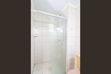 Banheiro de apartamento para alugar com 1 quarto, 38m² em Santo Antônio, Porto Alegre
