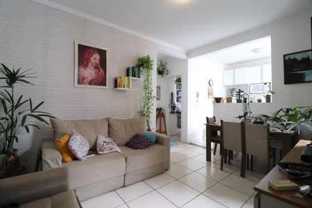 Sala de apartamento para alugar com 2 quartos, 57m² em Gávea, Uberlândia
