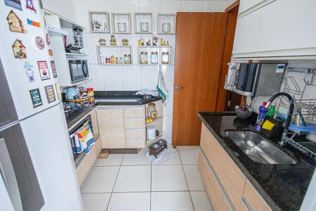 Apartamento à venda com 76m², 3 quartos e 1 vaga Apartamento à venda com 76m², 3 quartos e 1 vagaCozinha