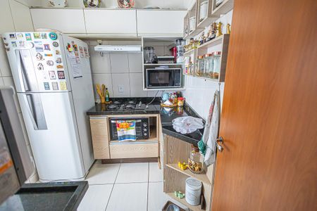 Apartamento à venda com 76m², 3 quartos e 1 vaga Apartamento à venda com 76m², 3 quartos e 1 vagaCozinha