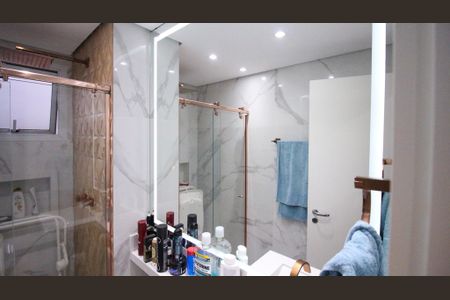 Apartamento à venda com 86m², 2 quartos e 2 vagas Apartamento à venda com 86m², 2 quartos e 2 vagasBanheiro da Suíte 1
