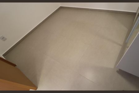 Casa de condomínio para alugar com 81m², 3 quartos e 2 vagasSuíte 2