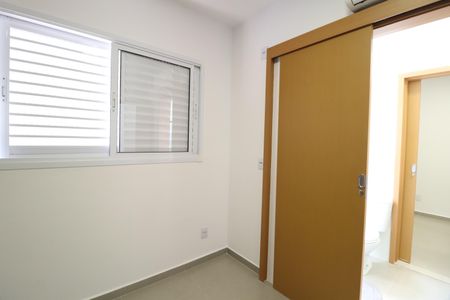 Casa de condomínio para alugar com 81m², 3 quartos e 2 vagasSuíte 3
