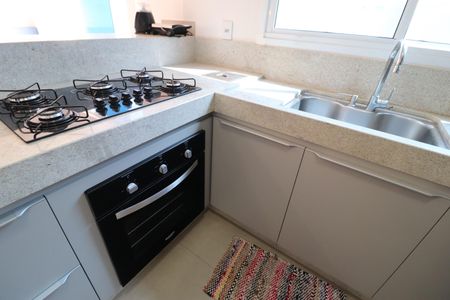 Casa de condomínio para alugar com 81m², 3 quartos e 2 vagasCozinha