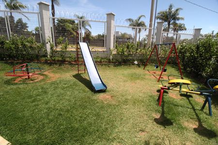 Casa de condomínio para alugar com 81m², 3 quartos e 2 vagasÁrea comum - Playground