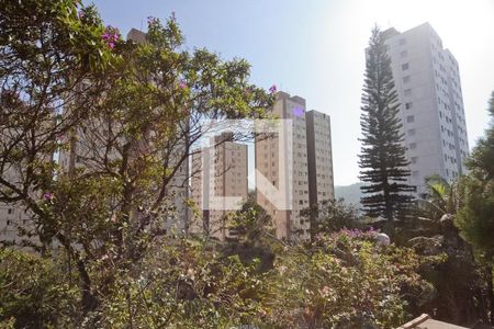 Apartamento à venda com 51m², 2 quartos e 1 vaga Apartamento à venda com 51m², 2 quartos e 1 vagaÁrea comum