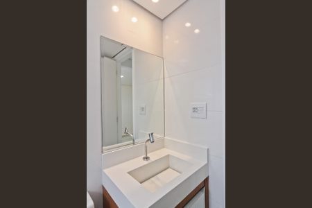 Apartamento à venda com 51m², 2 quartos e 1 vaga Apartamento à venda com 51m², 2 quartos e 1 vagaBanheiro Social