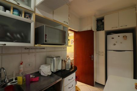 Apartamento à venda com 90m², 3 quartos e 2 vagasCozinha e Área de Serviço