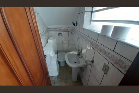 Casa à venda com 276m², 6 quartos e 8 vagas