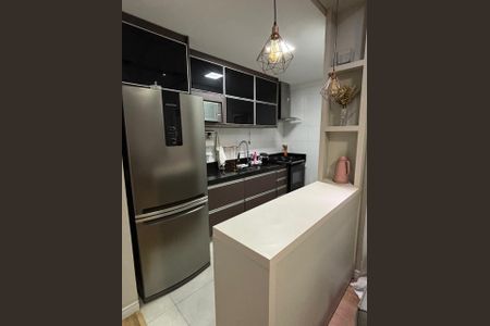 Cozinha de apartamento à venda com 2 quartos, 54m² em Vila Camilópolis, Santo André