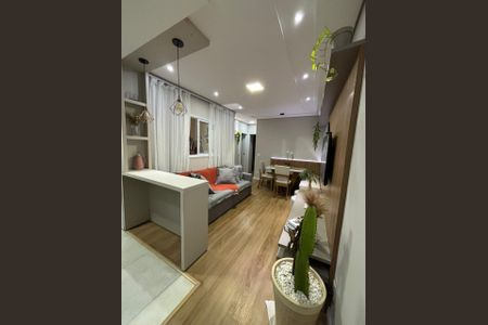 Sala de apartamento à venda com 2 quartos, 54m² em Vila Camilópolis, Santo André