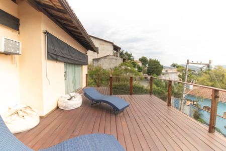 Casa para alugar com 800m², 5 quartos e 2 vagas Casa para alugar com 800m², 5 quartos e 2 vagasVaranda do Quarto 2