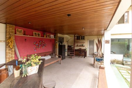 Casa para alugar com 800m², 5 quartos e 2 vagas Casa para alugar com 800m², 5 quartos e 2 vagasÁrea externa