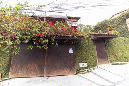 Casa para alugar com 800m², 5 quartos e 2 vagas Casa para alugar com 800m², 5 quartos e 2 vagasPlaquinha