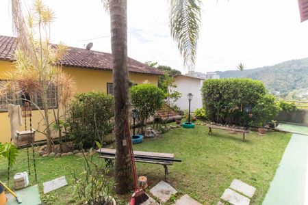 Casa para alugar com 800m², 5 quartos e 2 vagas Casa para alugar com 800m², 5 quartos e 2 vagasÁrea externa