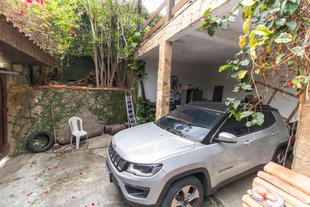 Casa para alugar com 800m², 5 quartos e 2 vagas Casa para alugar com 800m², 5 quartos e 2 vagasGaragem