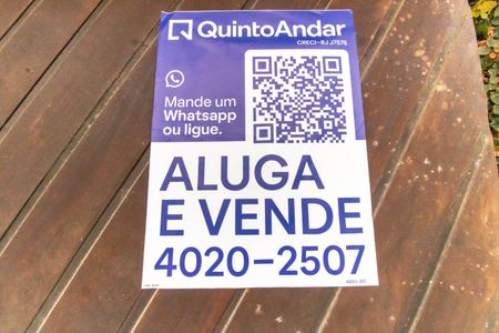 Casa para alugar com 800m², 5 quartos e 2 vagas Casa para alugar com 800m², 5 quartos e 2 vagasPlaquinha