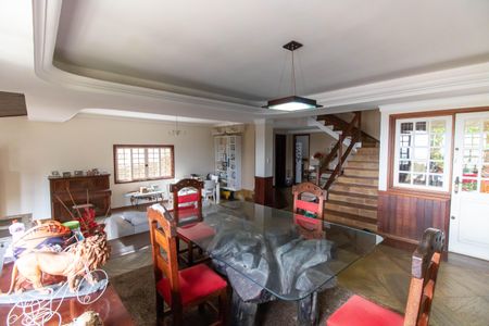 Casa para alugar com 800m², 5 quartos e 2 vagas Casa para alugar com 800m², 5 quartos e 2 vagasSala