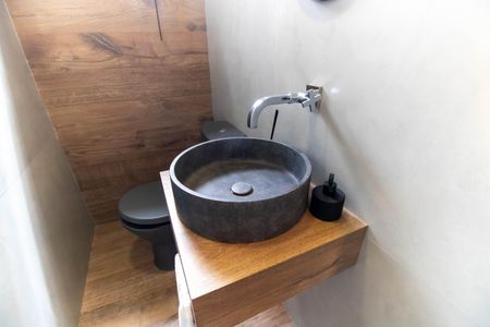 Casa para alugar com 800m², 5 quartos e 2 vagas Casa para alugar com 800m², 5 quartos e 2 vagasLavabo