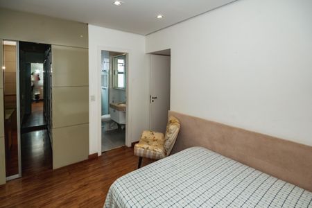 Apartamento à venda com 120m², 4 quartos e 3 vagasSuíte