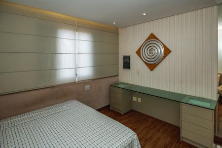 Apartamento à venda com 120m², 4 quartos e 3 vagasSuíte