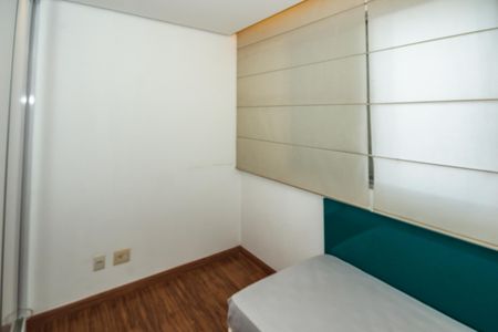 Apartamento à venda com 120m², 4 quartos e 3 vagasQuarto 1