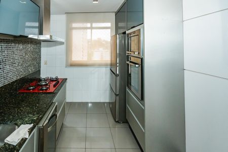Apartamento à venda com 120m², 4 quartos e 3 vagasCozinha