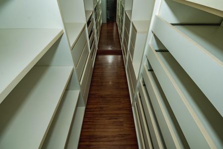 Apartamento à venda com 120m², 4 quartos e 3 vagasCloset da Suíte