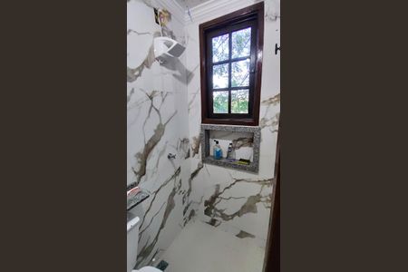 Casa à venda com 665m², 9 quartos e sem vaga Casa à venda com 665m², 9 quartos e sem vagaBanheiro da Suíte 3