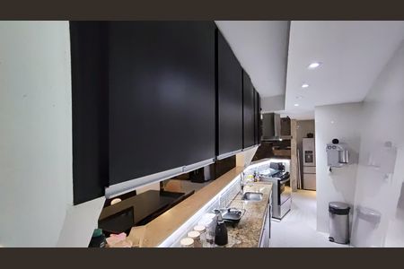 Casa à venda com 665m², 9 quartos e sem vaga Casa à venda com 665m², 9 quartos e sem vagaCozinha