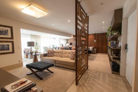 Apartamento para alugar com 271m², 3 quartos e 4 vagasSala