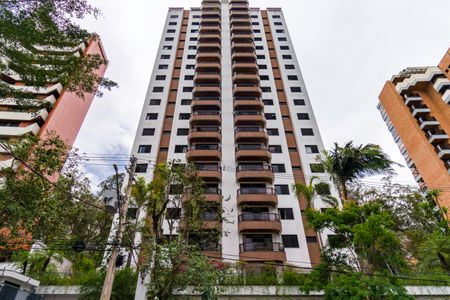 Apartamento à venda com 145m², 4 quartos e 2 vagas Apartamento à venda com 145m², 4 quartos e 2 vagasFachada