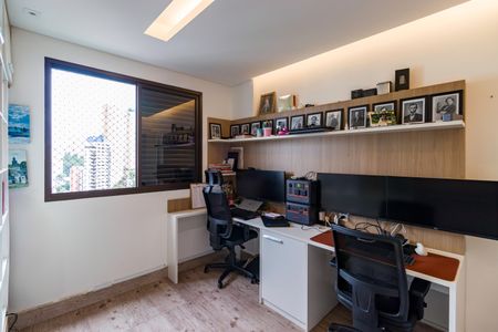 Apartamento à venda com 145m², 4 quartos e 2 vagas Apartamento à venda com 145m², 4 quartos e 2 vagasQuarto 2