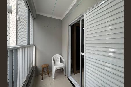 Casa à venda com 130m², 3 quartos e 2 vagas Casa à venda com 130m², 3 quartos e 2 vagasSacada