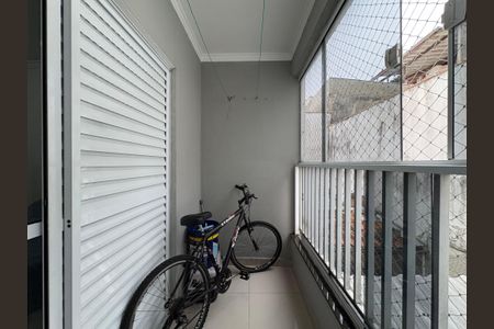 Casa à venda com 130m², 3 quartos e 2 vagas Casa à venda com 130m², 3 quartos e 2 vagasSacada