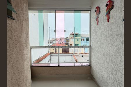 Casa à venda com 130m², 3 quartos e 2 vagas Casa à venda com 130m², 3 quartos e 2 vagasSacada