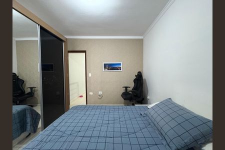 Casa à venda com 130m², 3 quartos e 2 vagas Casa à venda com 130m², 3 quartos e 2 vagasQuarto 1