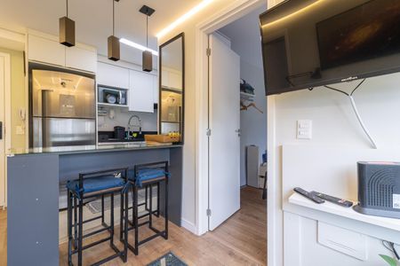 Sala de apartamento para alugar com 2 quartos, 40m² em Indianópolis, São Paulo