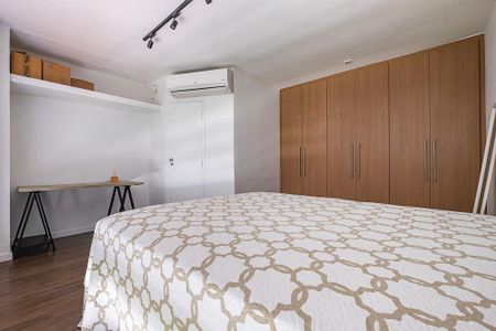 Suíte de apartamento para alugar com 1 quarto, 60m² em Pinheiros, São Paulo