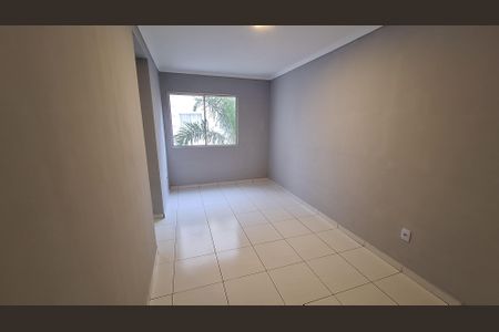 Sala de apartamento para alugar com 2 quartos, 45m² em Vila Urupes, Suzano