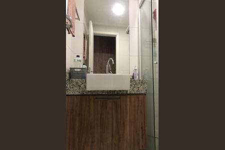Banheiro Social de kitnet/studio para alugar com 1 quarto, 30m² em Centro Histórico de São Paulo, São Paulo